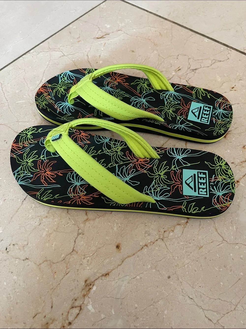 Reef kids ahi